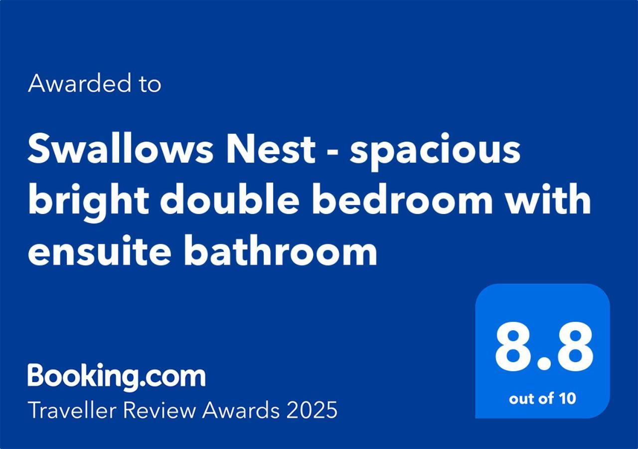 Habitación en casa particular Swallows Nest - Spacious Bright Double Bedroom With Ensuite Bathroom Dublín